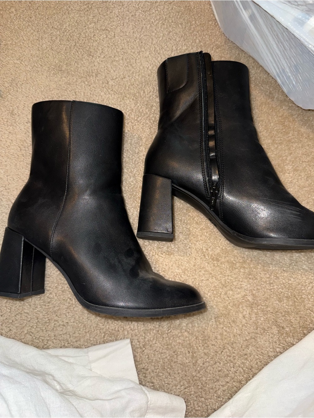 Classic Black Leather Block Heel Ankle Boots - Women's